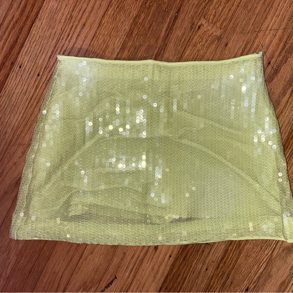 Lime Sequin Mini Skirt - Picture 3 of 4
